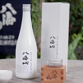 Hakkaisan 3 Years/8 Years Snow Aged Junmai Daiginjyo Sake 720ml 17% with gift box